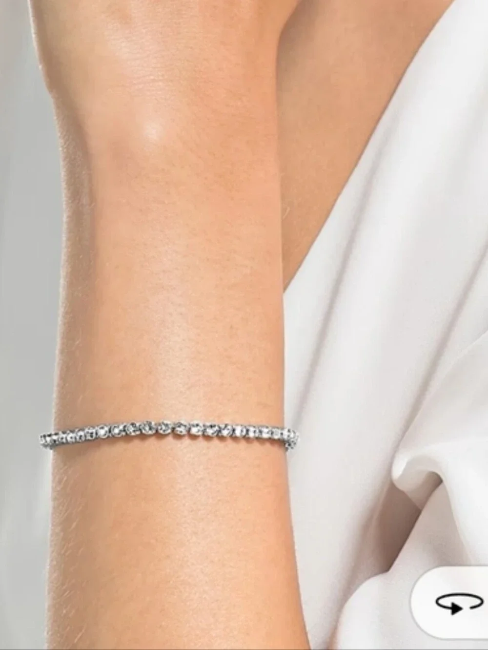 Imber Emily Tennis Bracelet Round Cut, Rhodium Plated- Excellent Condition